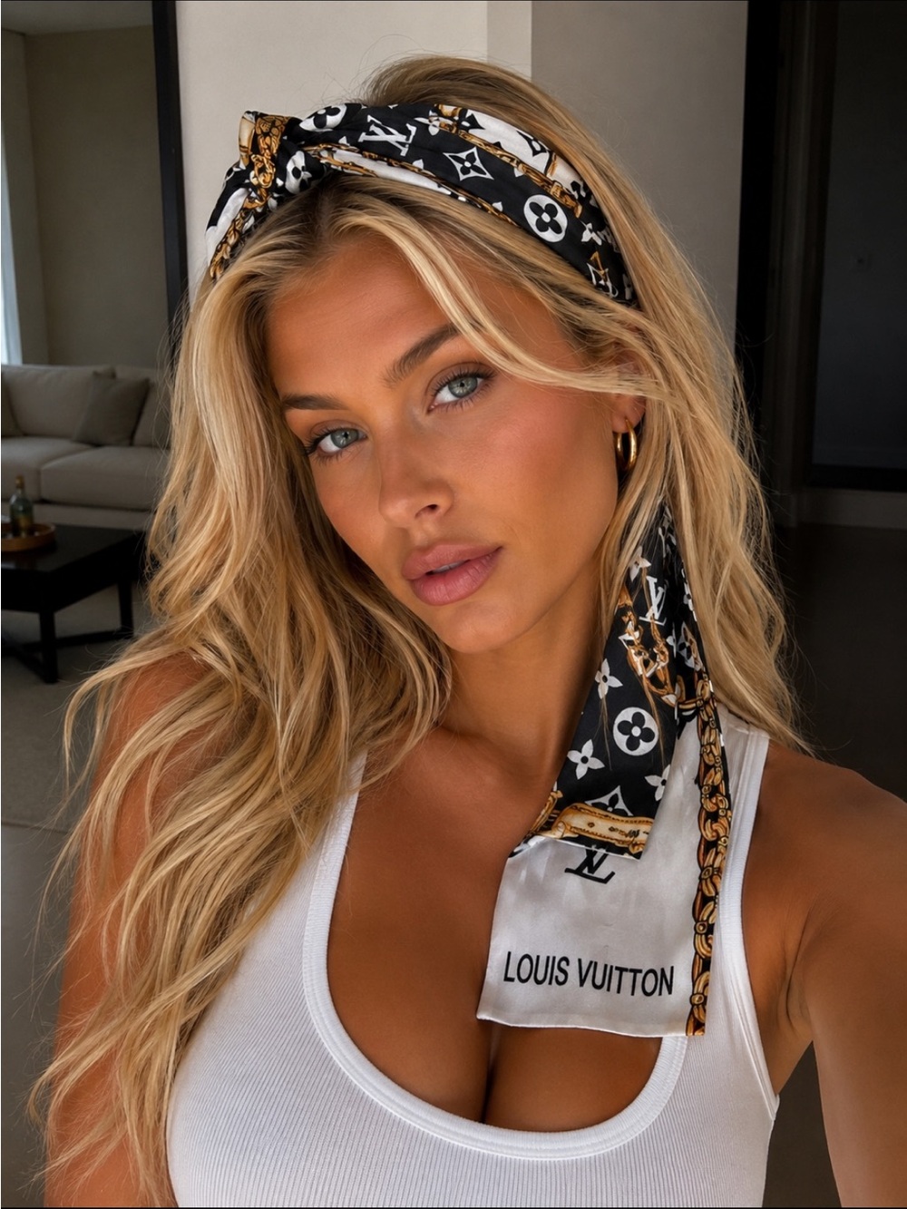 Louis Vuitton Black, White & Gold Silk twilly bandeau